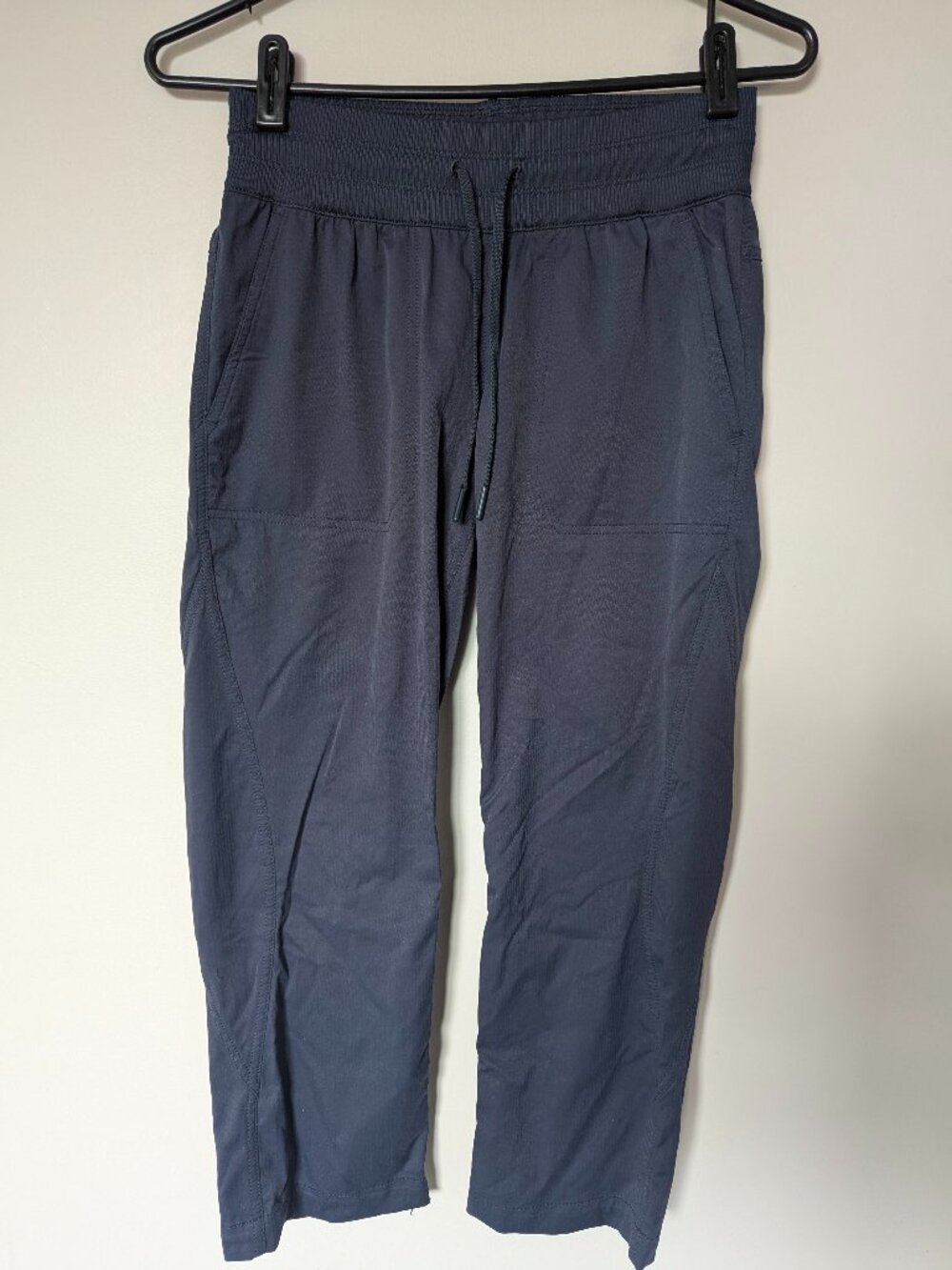 The North Face women's athletic capri pants Dark Gray Size XSmall